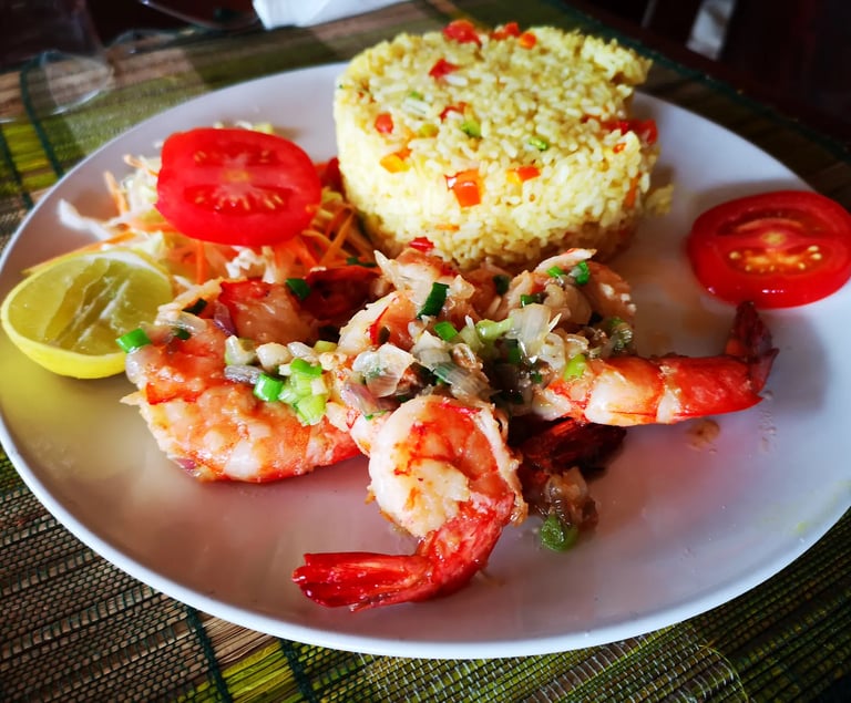 Crevettes préparées au restaurant de l’hôtel Ocean Lodge à Sakalava Diego-Suarez Madagascar