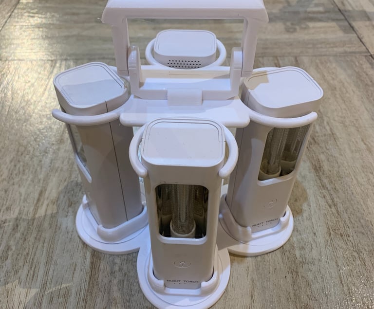 4x Nukit Torch in Quad Rotate holder, white