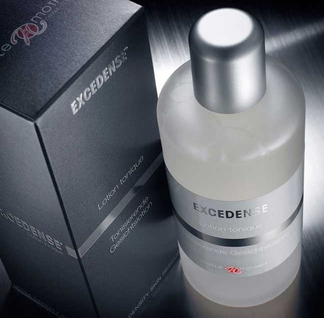 photo produit cosmétique pour illustration site vitrine et publicité