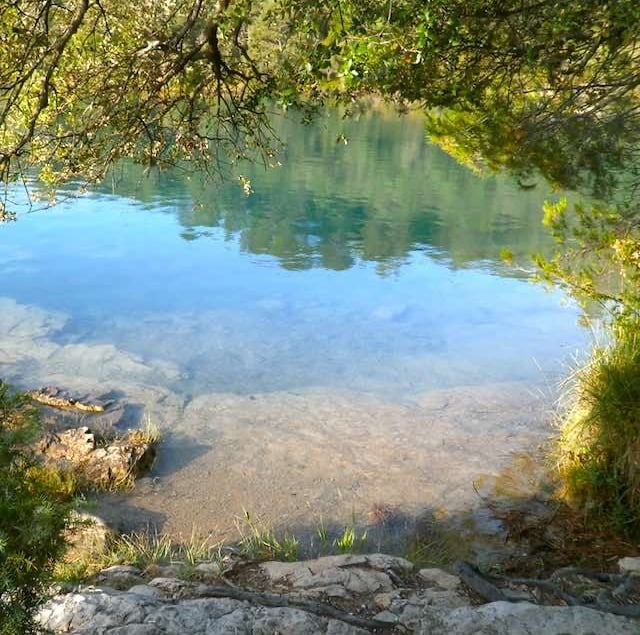 Pièce d'eau fraîche et rafraichissante