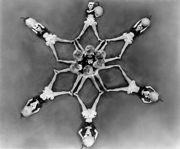 Fruit-filled spectacle – dancers form kaleidoscopic patterns in The Gang’s All Here