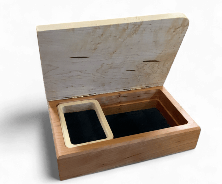 SM 26 Small Box Hinged Top Open