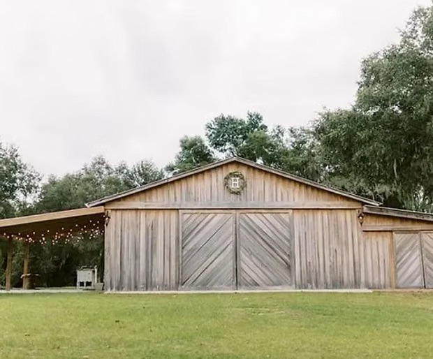 wedding barn