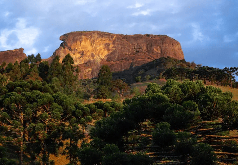 Vista da Pedra do Baú - São Bento do Sapucaí
