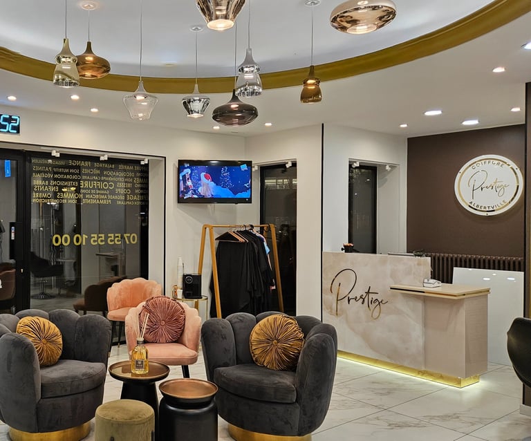 INTERIEUR SALON COIFFURE PRESTIGE