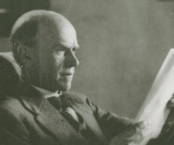 portrait du psyschologue et sociologue Elton Mayo 