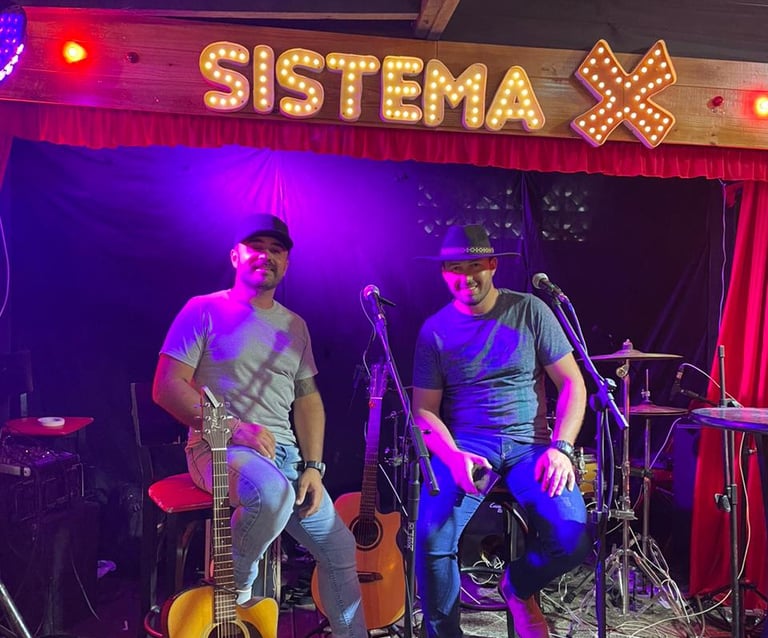 Dupla sertaneja curitiba Felipe zhor e rodrigo 