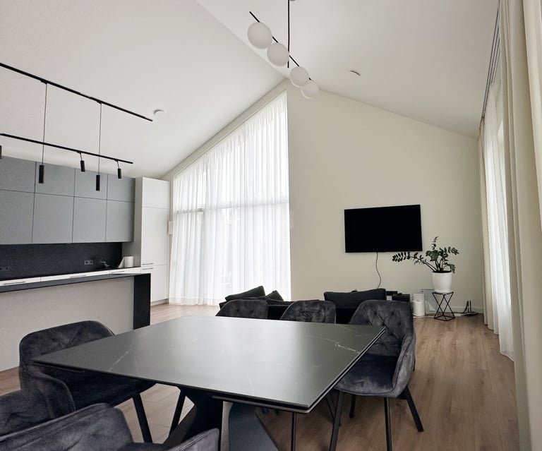 skliautinio ir klasikinio lango apjungimas