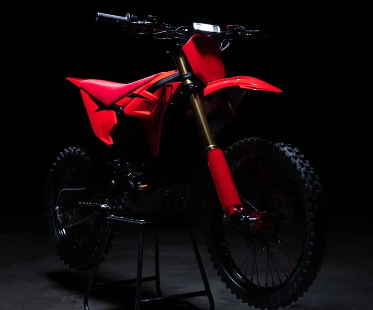 Altis Sigma MX Motorbike