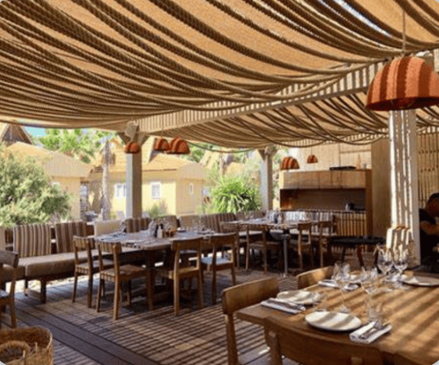 mobilier en bois vernis vernissage professionnel 