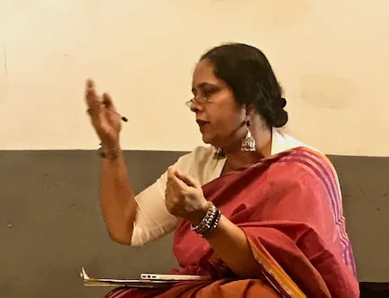Samvedna conducting a “Basics of Storytelling” workshop, Mumbai (2018)
