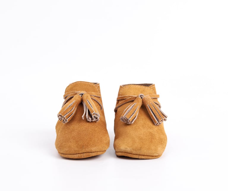 Baby earthing moccasin