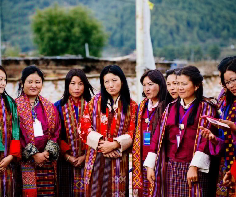 Bhutanese-women-folk-dancers-at-Jambay-Lhakhang-Drub-Festival