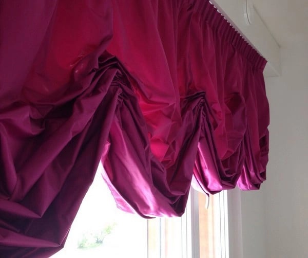 Tête de rideau bouillonnée