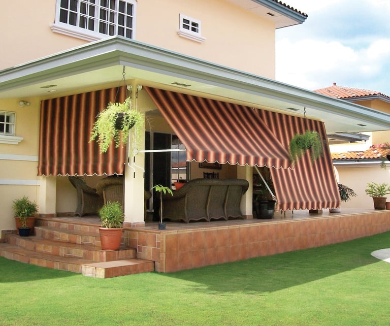 Tolda moderna para patio y jardín residencial