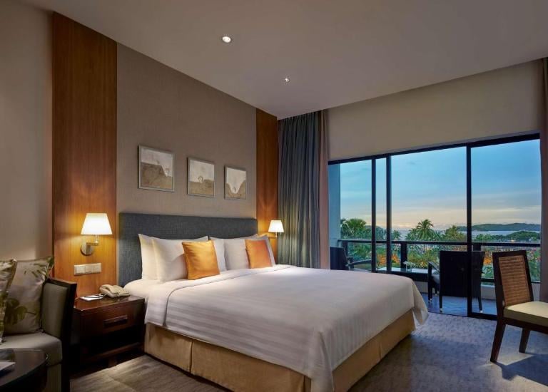 A sea-view room at Shangri-la Tanjung Aru Beach Resort