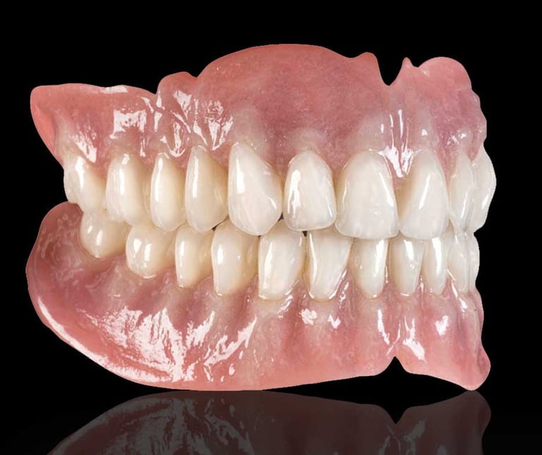 Gigi palsu lepasan di Sidharta Dental Studio Malang, solusi gigi hilang yang nyaman