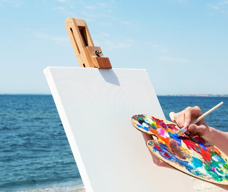 Painting on the beach in Honolulu