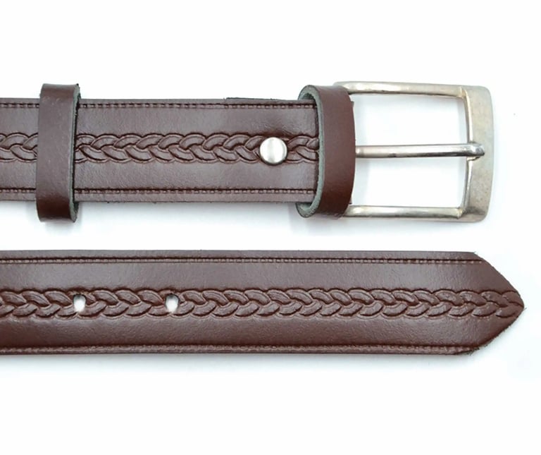 textured leather belt manufactured in Spain