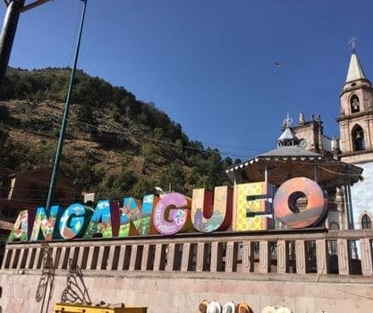 Angangueo - Tour santuario de las luciernagas saliendo de morelia