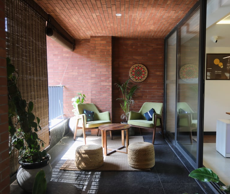 Working lounge at ClayWorks – A modern, collaborative space designed for productivity and comfort in
