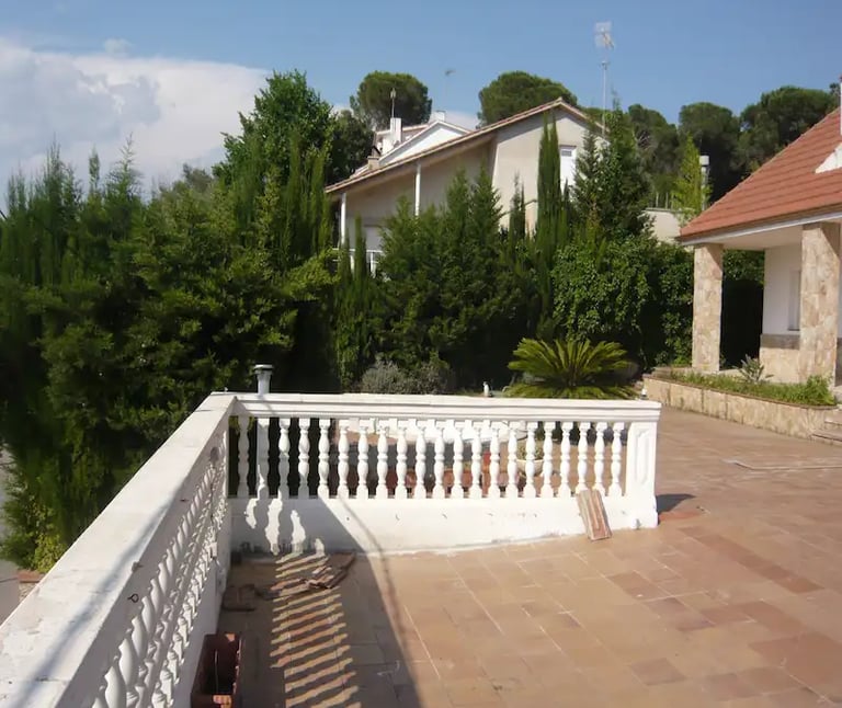 casa con piscina en Argentona alquiler mayores de 50