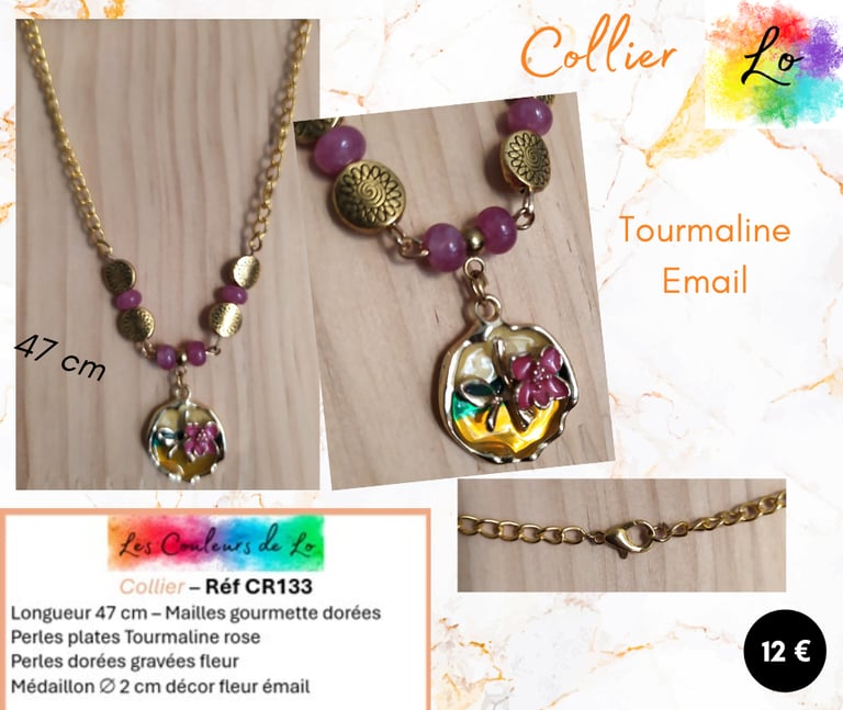 Collier doré Tourmaline rose perles gravées médaillon fleur émail Les Couleurs de Lo