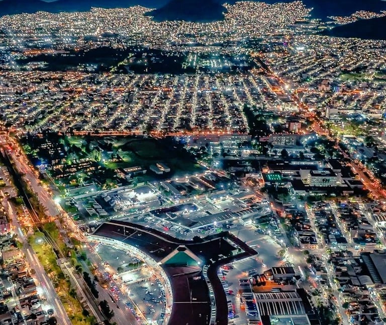 Hoteles cerca de Autobuses del Norte