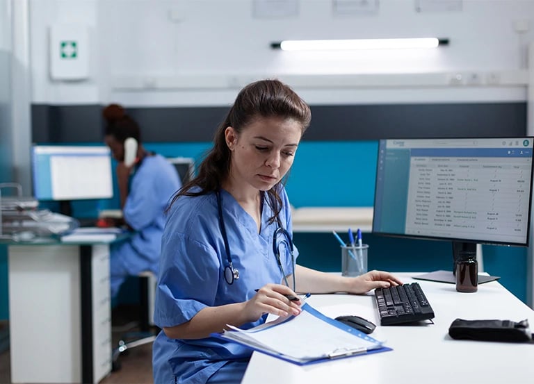 Enfermeras certificados digitales