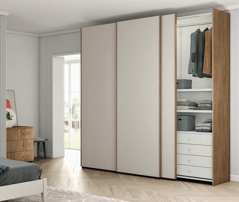 MazarakisArt: Συρώμενη Ντουλάπα Δωματίου - Λευκό & Ξύλο