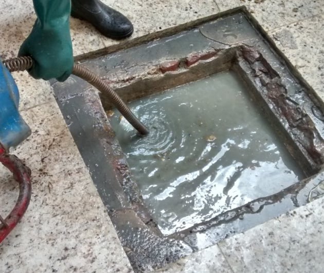 desentupimento de caixa de gordura