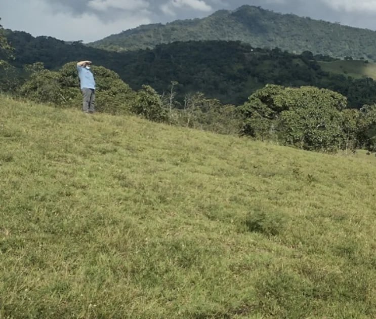 lote en venta nocaima con pendiente