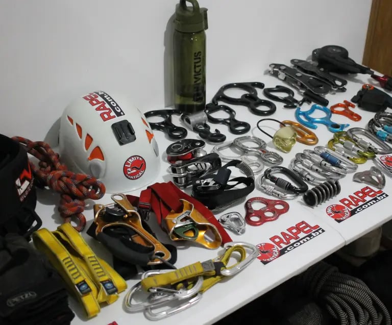 Equipamento de rapel