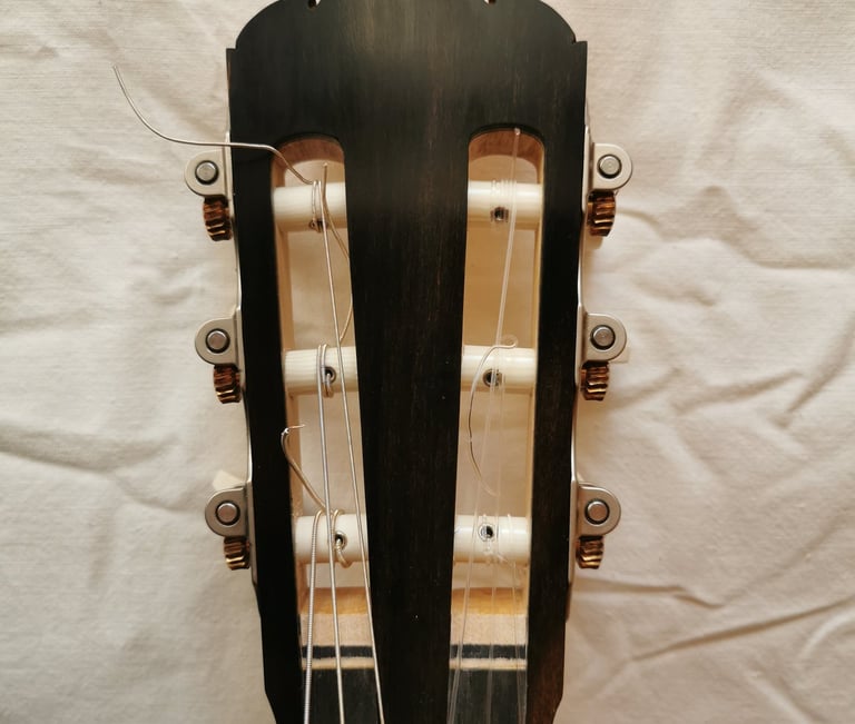 guitar headstock
