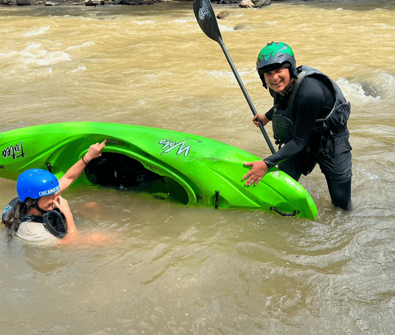curso de Kayak con guia rio fonce 