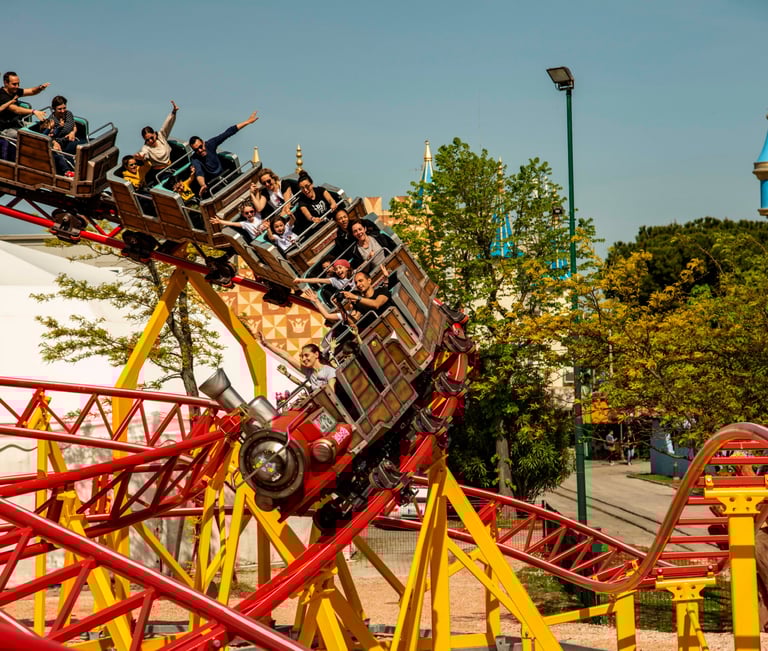 Red Mountain Fiabiladia Rivazzurra di Rimini, parco divertimenti per famiglie