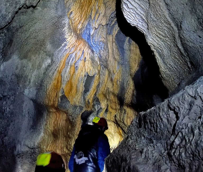 Grotte di Onferno, stalagmiti, entroterra romagnolo