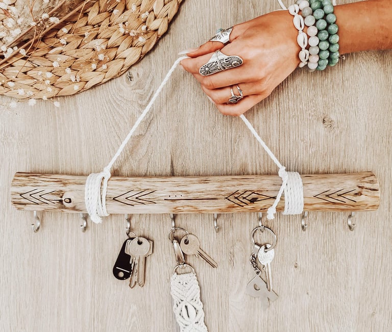boho girl hand holding key organizer