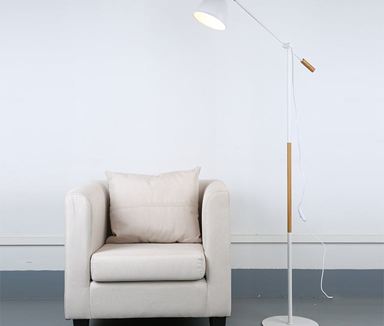 5550 Long swing arm minimalist floor lamp