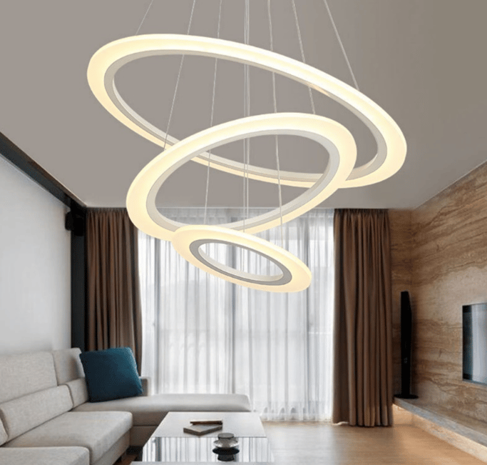 MNK-031 Acrylic rings can be combined into chandeliers at will