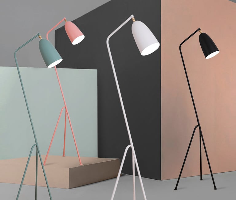 MNK-FL134 macaron three-legged floor lamp with e27 black floor light pink lights