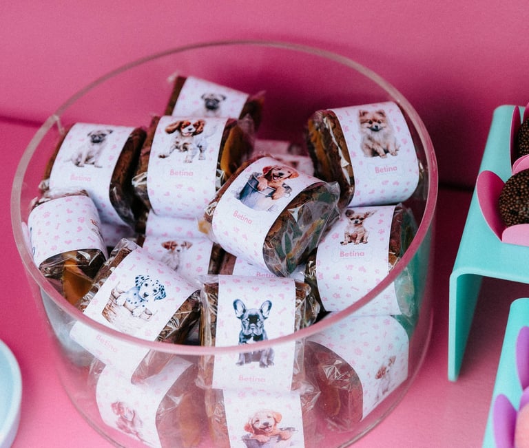 Brownie gourmet recheado da Petit Gourmet para aniversário infantil no Rio de Janeiro