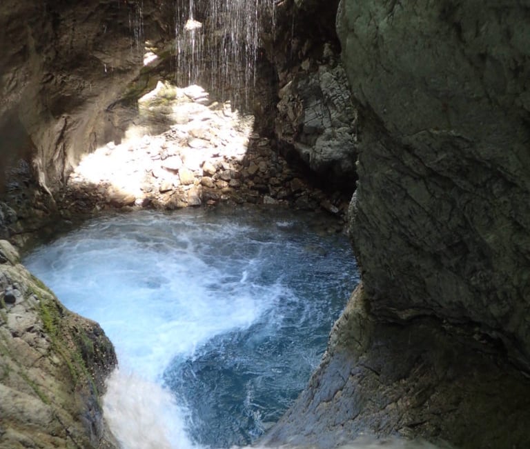Canyoning à Serre-Ponçon et dans les Hautes-Alpes 05, Embrun, Guillestre, Savines, L'Argentières