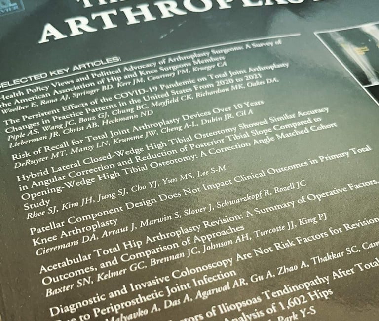 Dr Thiago Busato The journal of arthroplasty