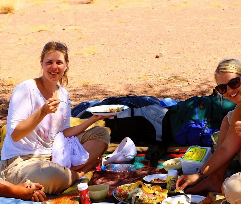 picnic in zagora with nomad familly 
