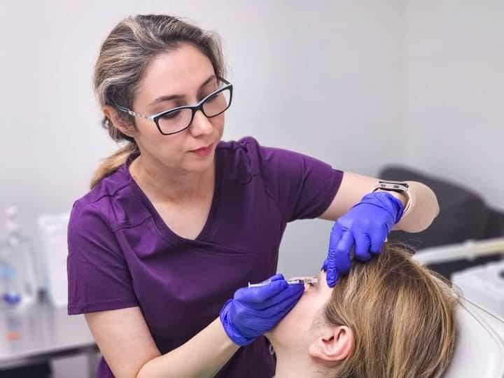 Dr. Sara Hashemzadeh is performing a Dysport injection at Ariana Esthetic Edmonton