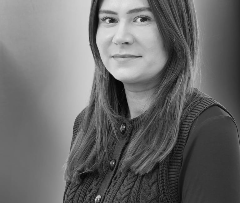 Black and white headshot Sophie O'Leary 