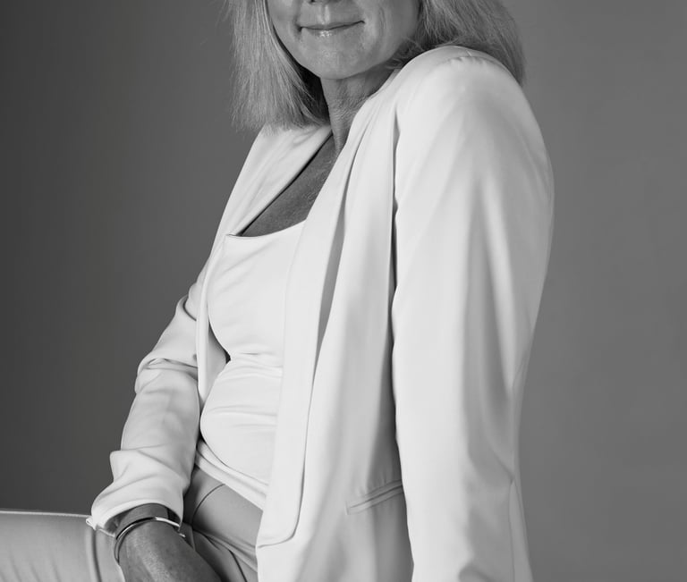 Black and White Headshot Samantha Norgate 