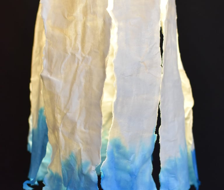 suspension luminaire méduse sculpture papier Sète
