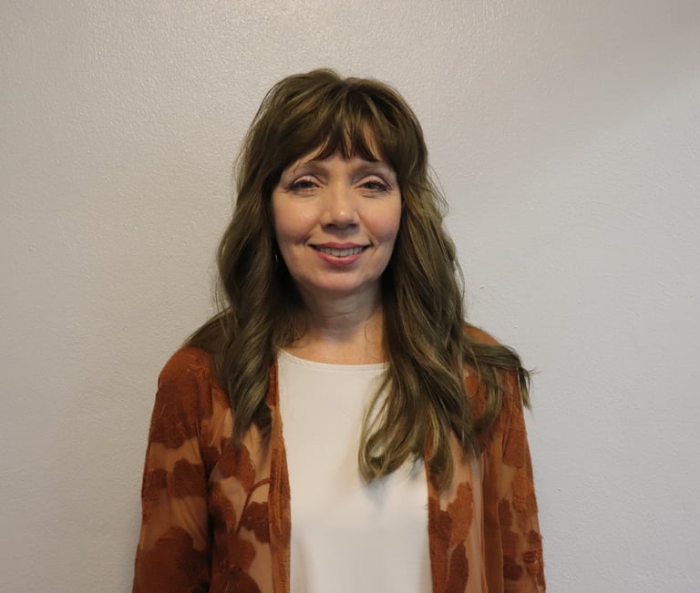 Pastor Leanne Headley  Worship Pastor